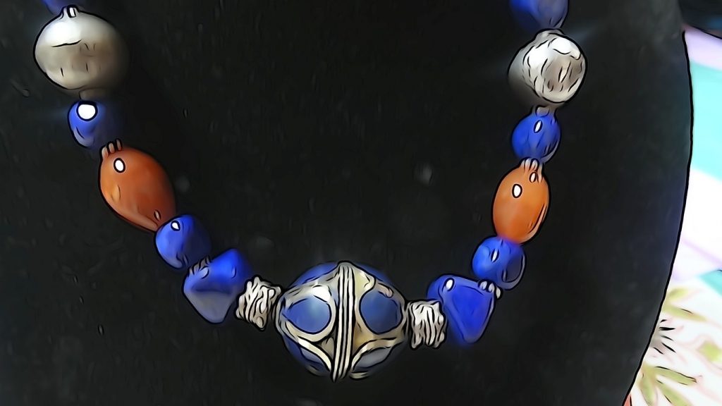 Lapis lazuli and cornelian silver necklace
